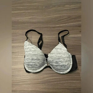 PINK Victoria Secret grey and black bra size 32B